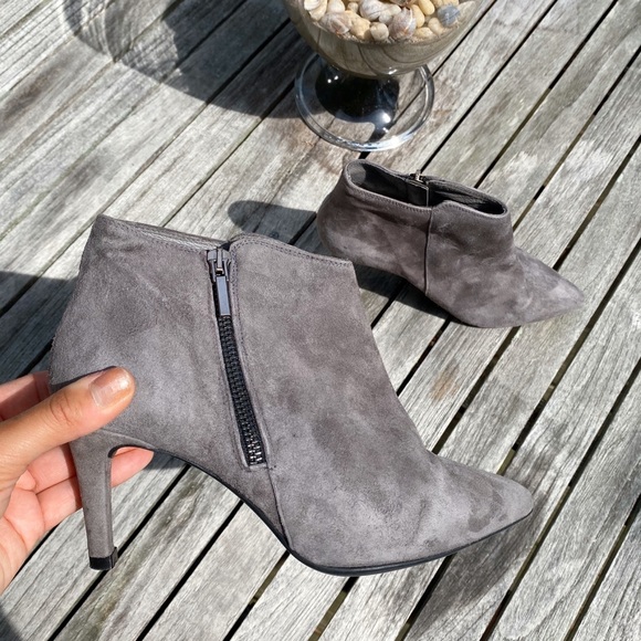 🍂 CTWLK GREY SUEDE LEATHER BOOTIES! - Picture 1 of 10